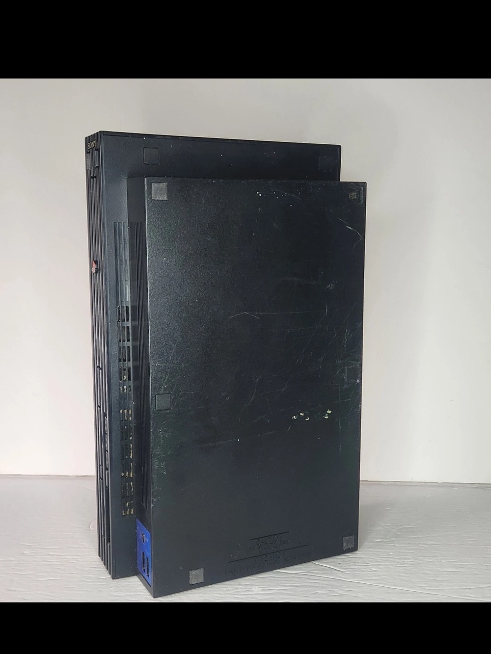 PlayStation 2 Fat Console Only PARTS AND REPAIR ONLY SEE Description Model 39001 - Picture 5 of 5